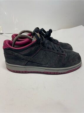 Nike Dunk Low Arthracite Pink 308608-001  Women’s size 8 VTG RARE